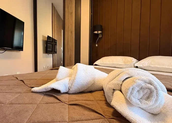 Nar Royalton Deluxe #74 Free Parking *